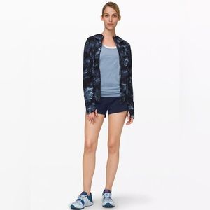 Lululemon Speed Up Low Rise Lined Running Shorts 2.5” Navy Blue Size 10